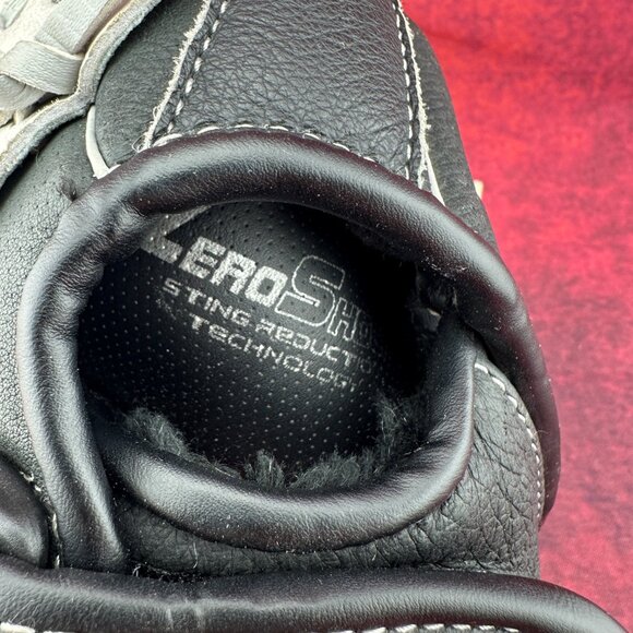 RAWLINGS SURE CATCH 10.5 inch YOUTH BASEBALL GLOVE, MODELNUMBER SC105BGB RH - Picture 12 of 14